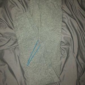 Gray Nike workout leggings